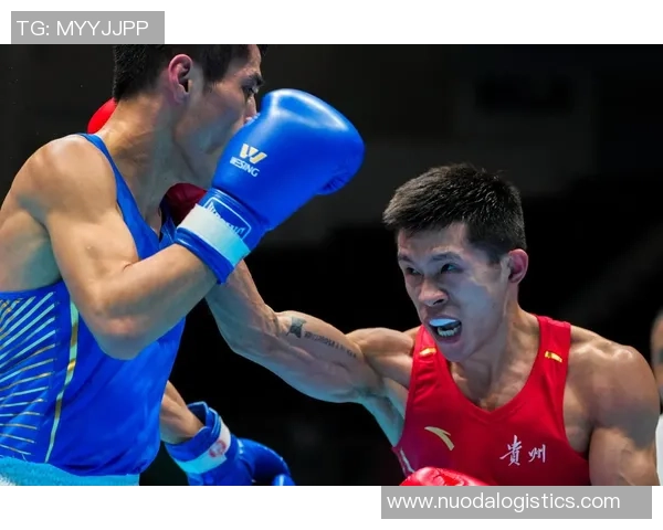 拳击——男人57公斤级八分之一决赛：吕平晋级